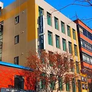 Cheonggye Haus Сеул